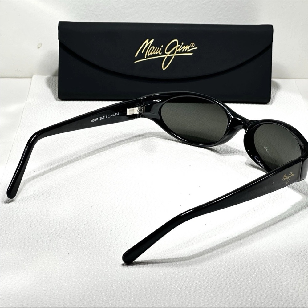 MAUI JIM MALIA MJ 125-02 GLOSS BLACK WITH GREY POLARIZED OVAL SUNGLASSES NEW - Picture 3 of 4
